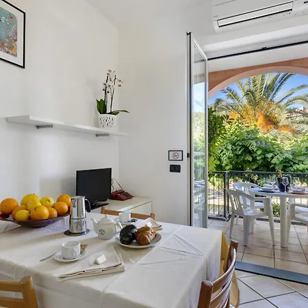 Pian Dei Boschi B4104 Pietra Ligure
